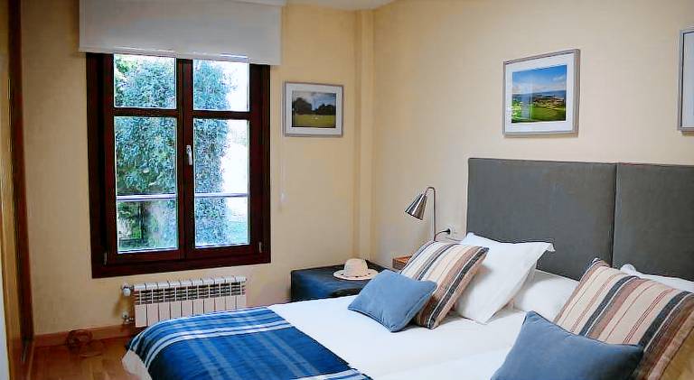 Rental apartment with 2 rooms for 4 persons — photo 4