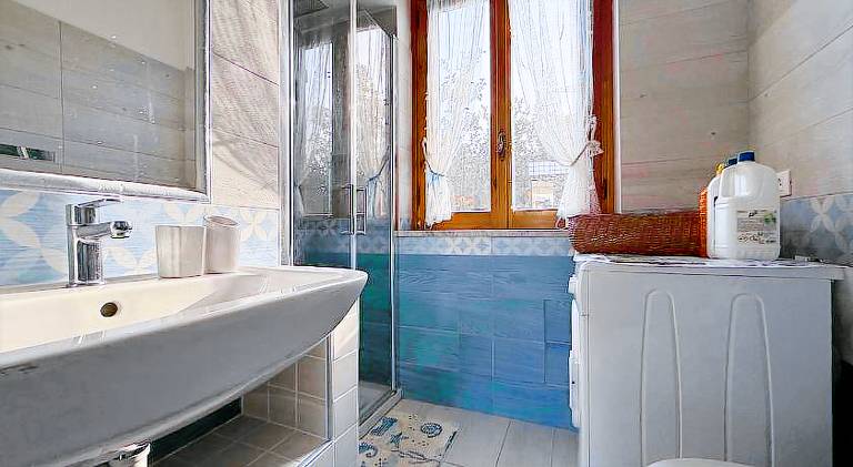 House with 3 rooms for 9 persons — photo 2