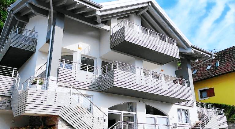 Fully equipped beautiful apartment with patio | Pets allowed in Baselga di Pine