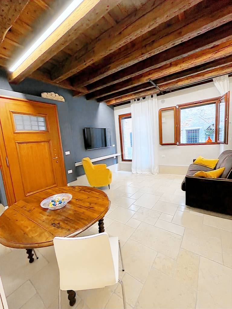 Dream s door in Venice