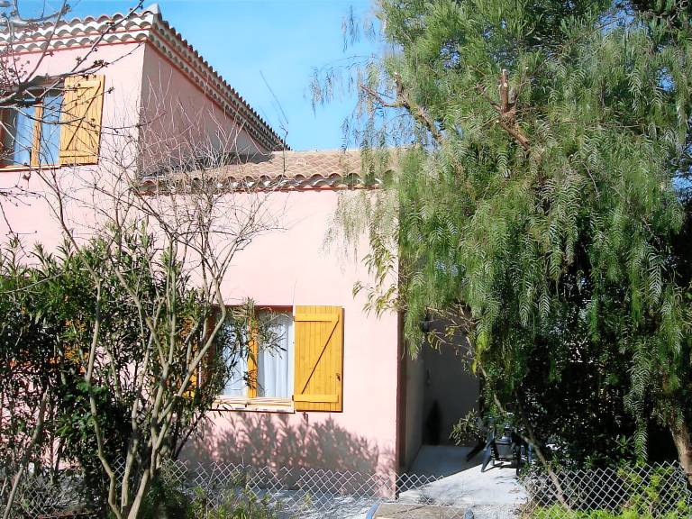 B&B with terrace & garden | Garden view | Pets allowed — photo 2