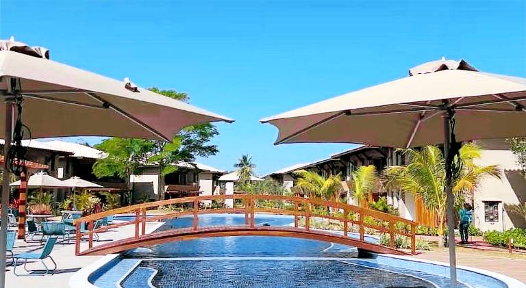 Rental apartment with pool & jacuzzi | Dogs allowed in Camaçari