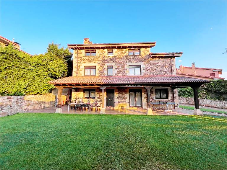 Holiday Home 'Casa Rural La Carrasquilla' with Private Terrace, Private Garden and Wi-Fi — photo 4