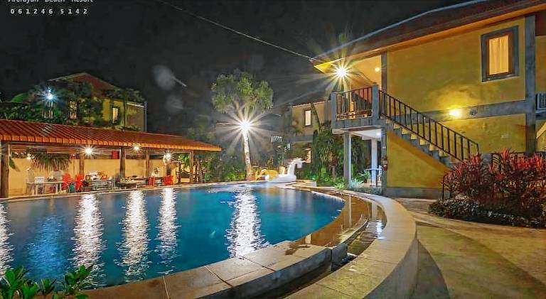 บ้านพักปราณบุรี อารยา บีช รีสอร์ท in Pranburi