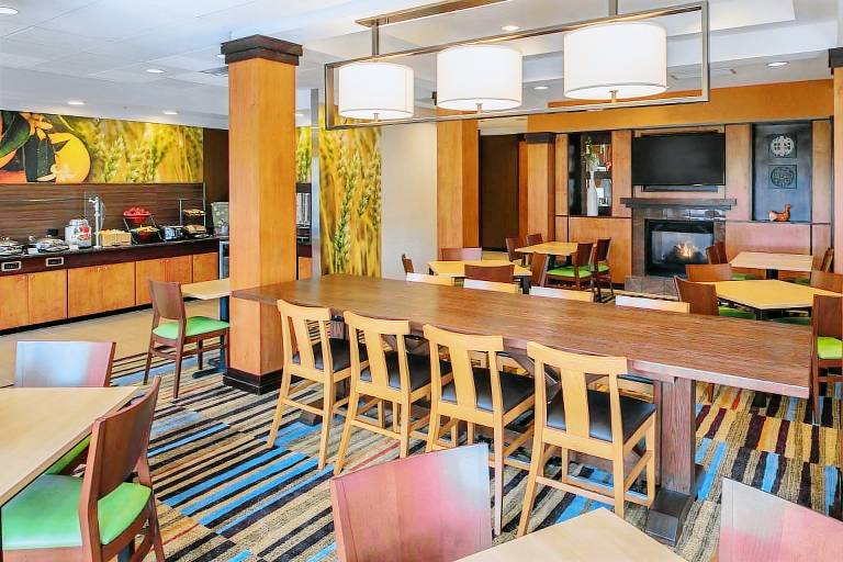 Fairfield by Marriott Inn & Suites Portland North — photo 4