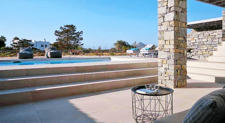 Villa with pool | Pet-friendly — photo 5