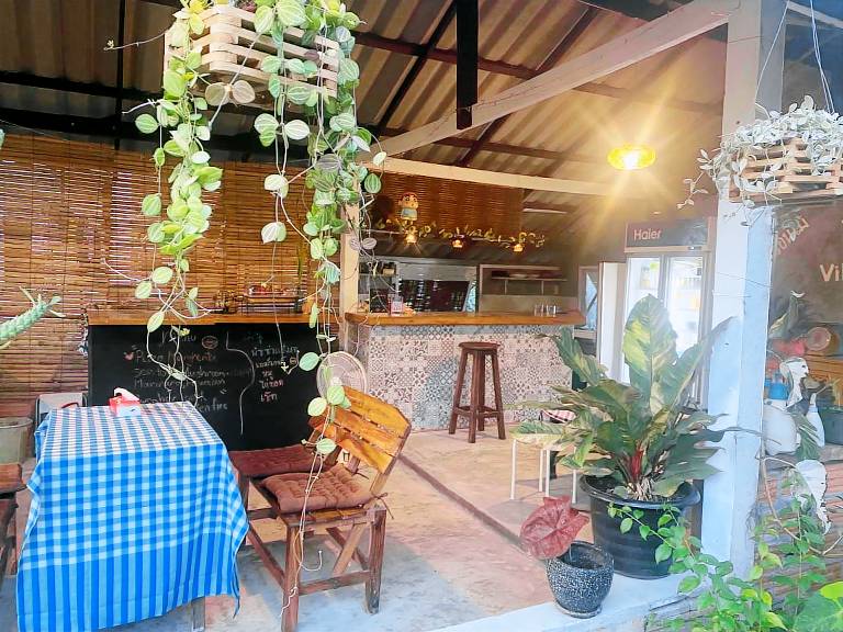 Holiday apartment with yard & terrace | Good for workation — photo 3
