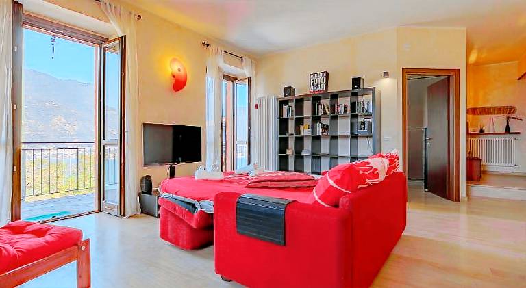 Apartment with 2 rooms for 5 persons — photo 2