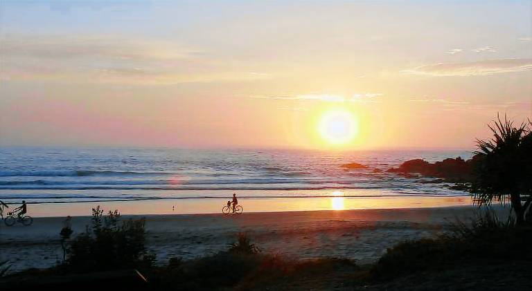 Emerald Tropical Palms B & B