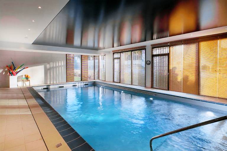 Serviced apartment with sauna, garden & hot tub — photo 3