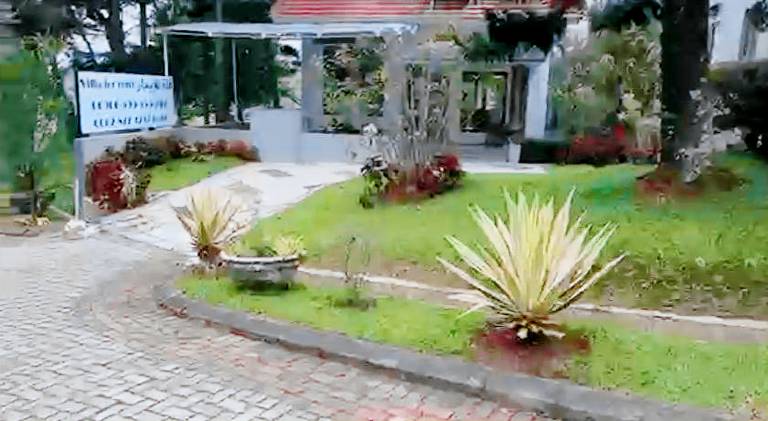 280 m&sup2; Villa