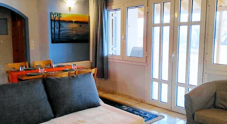 Apartment with 2 rooms for 5 persons — photo 2