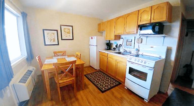 Shoreline Resort Condominiums — photo 3