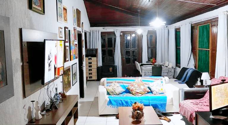 Vacation home with pool | Pet-friendly — photo 3