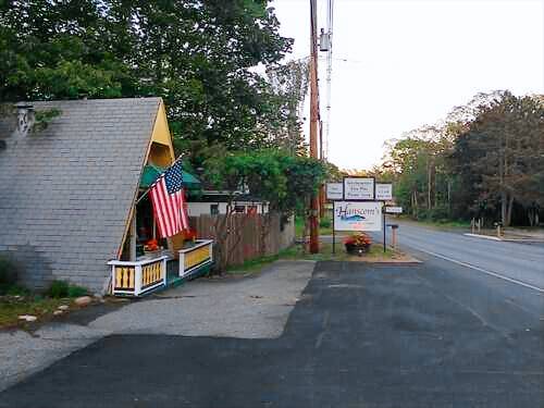Hanscom's Motel & Cottages in Bar Harbor, ME
