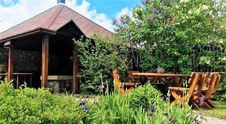Lodge with patio, sauna & grill — photo 3