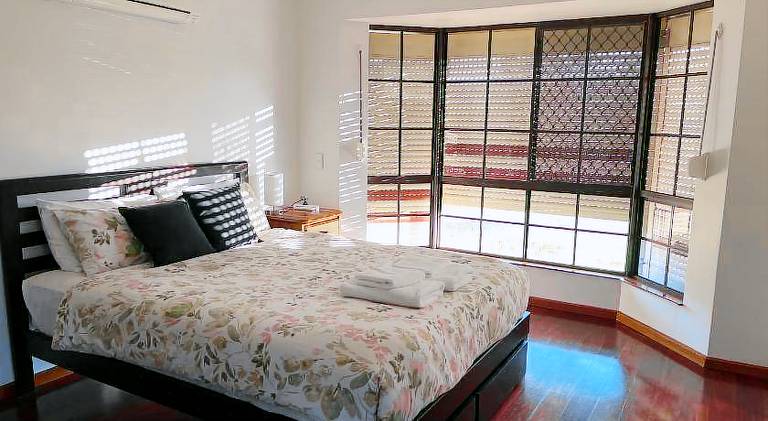 215 m&sup2; Ferienhaus