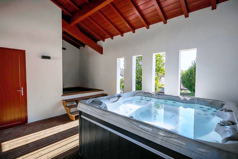 House with terrace, pool & sauna | Pet-friendly — photo 4