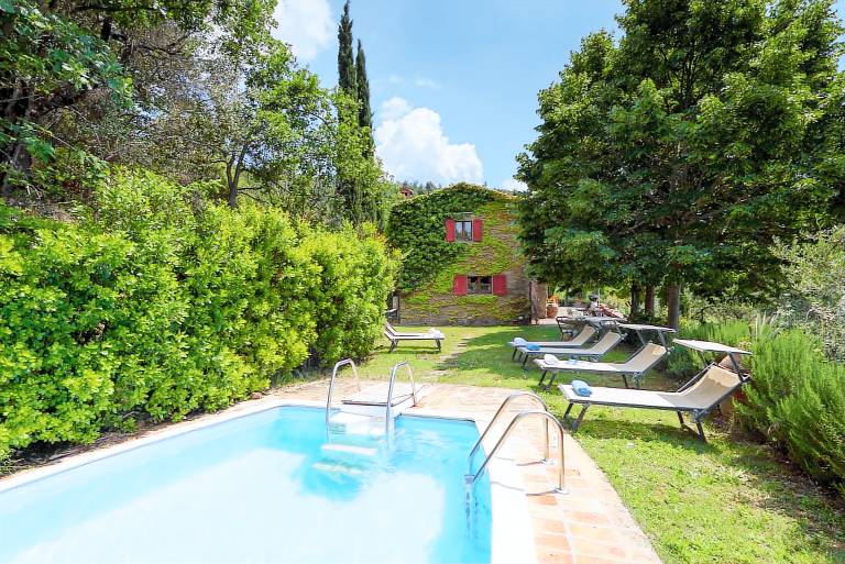 Villa with private pool, terrace & barbecue | Suitable for remote work in Cortona