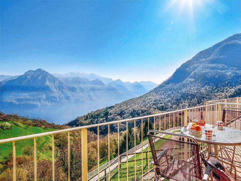 Ferienwohnung  Adrara San Martino