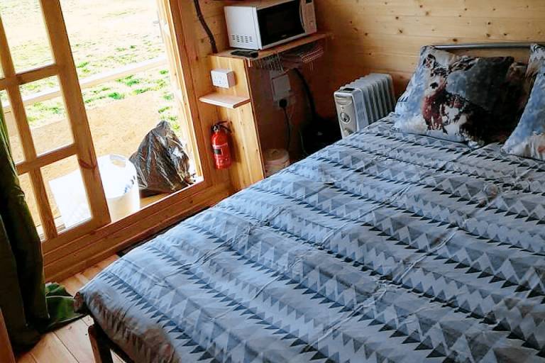 Glamping Pod in St Austell, Sleeps 2 with Spa Pool — photo 5