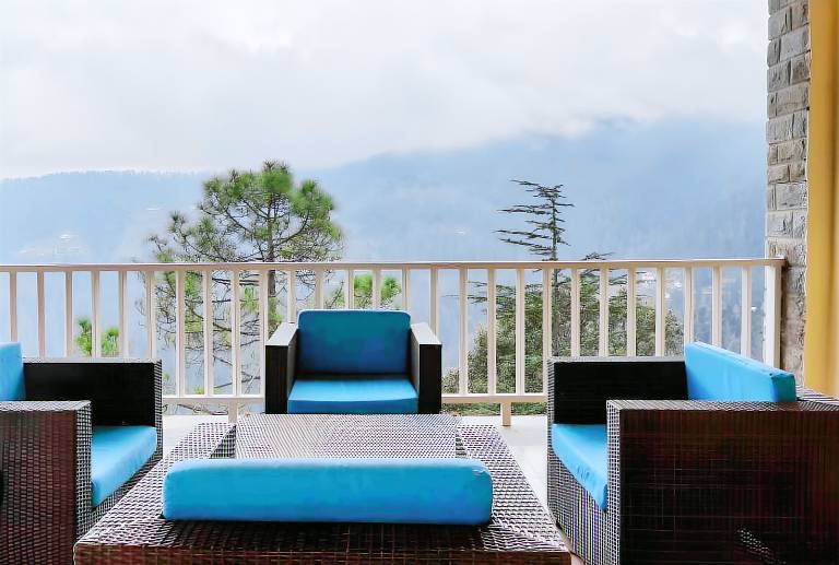 Villa with barbeque & garden — photo 4