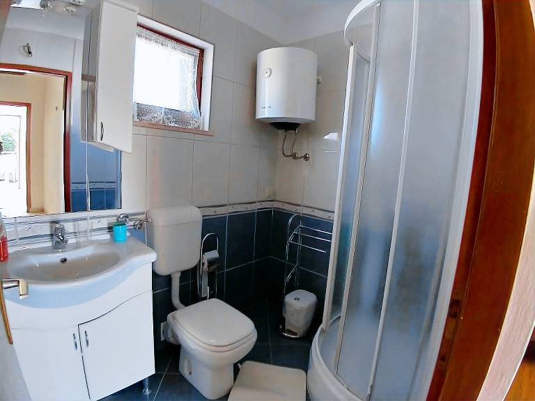 Two bedroom apartment with terrace and sea view Njivice, Krk (A-15904-b) — photo 5