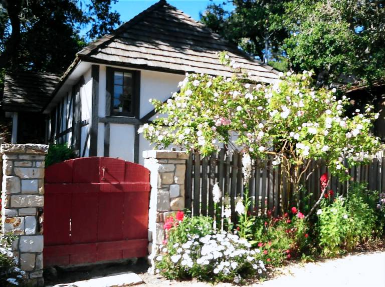 Cabin Carmel-by-the-Sea