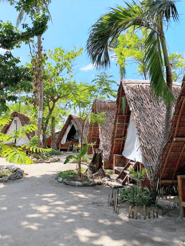 Georgia's Neverland Hostel in Daanbantayan