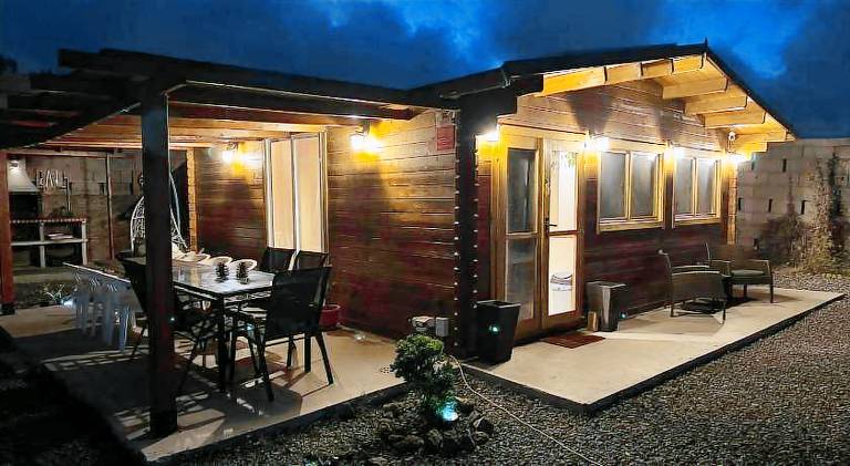 House with yard, patio & grill — photo 4