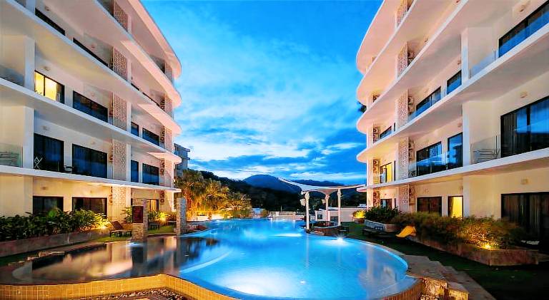Holiday apartment with pool, terrace & yard | Good for workation — photo 3