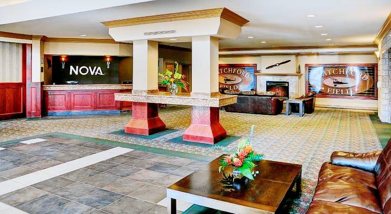 Chateau Nova Kingsway — photo 2