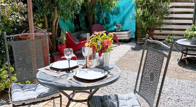 Villa Theolina Maisonnette lumineuse avec jardin, parking prive au calme a Aix — photo 4