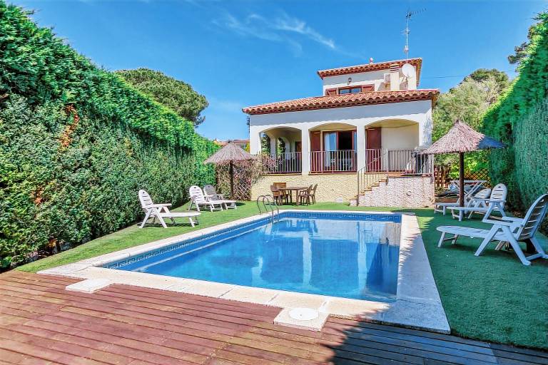 Villa Torroella de Montgrí