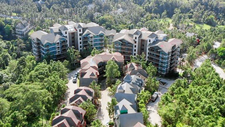 RK SWISS ESCAPE CROSSWINDS TAGAYTAY in Tagaytay