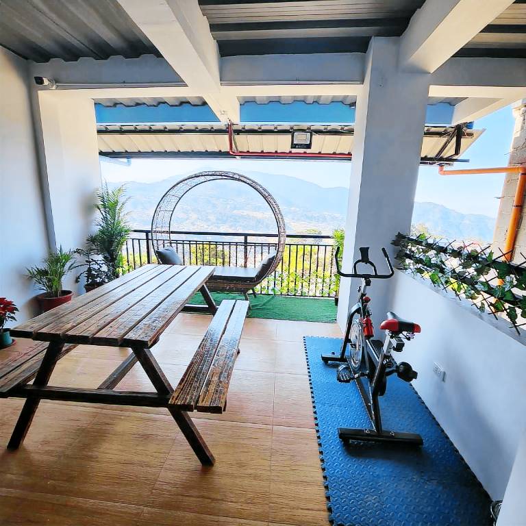 Rental apartment with yard & barbeque — photo 5