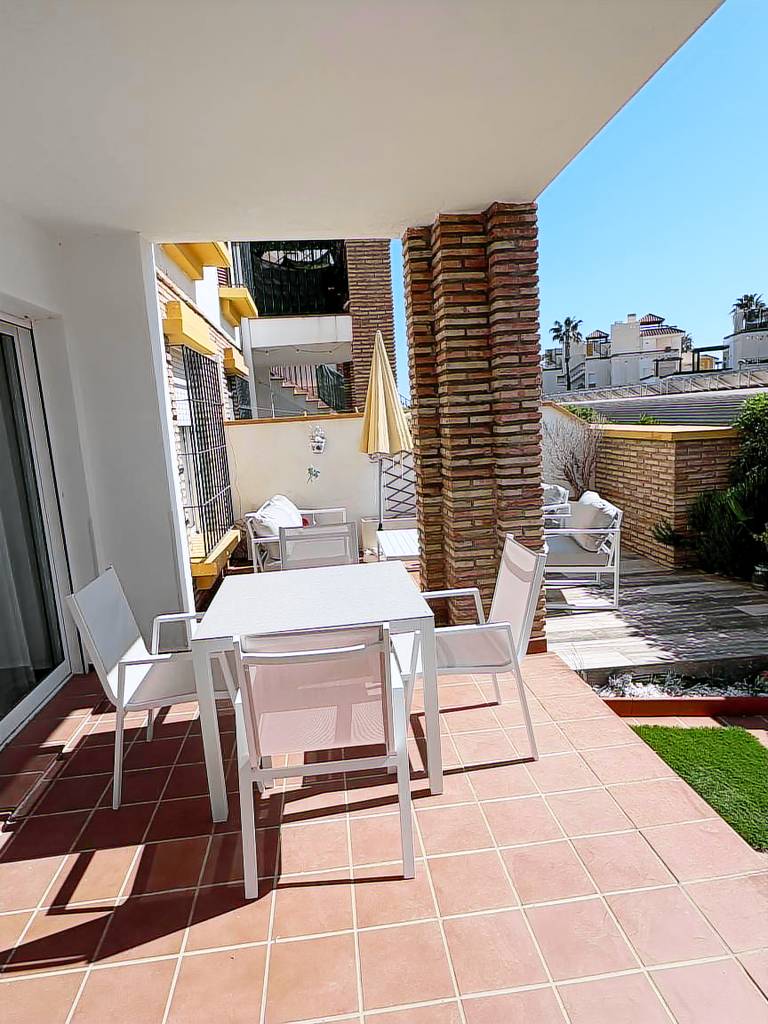 Appartement mit Garten, Terrasse und Pool — photo 3