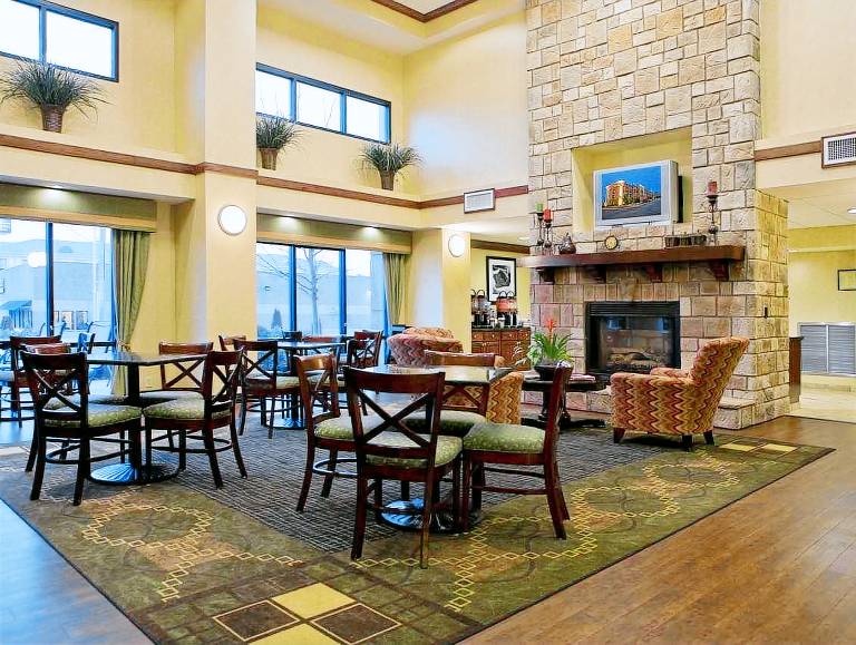 Hampton Inn & Suites Nashville-Smyrna — photo 3