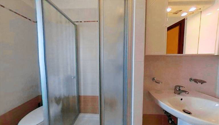 Apartment with 2 rooms for 5 persons — photo 4