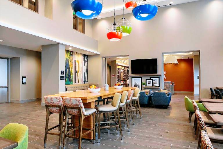 Hampton Inn & Suites Buena Park — photo 3