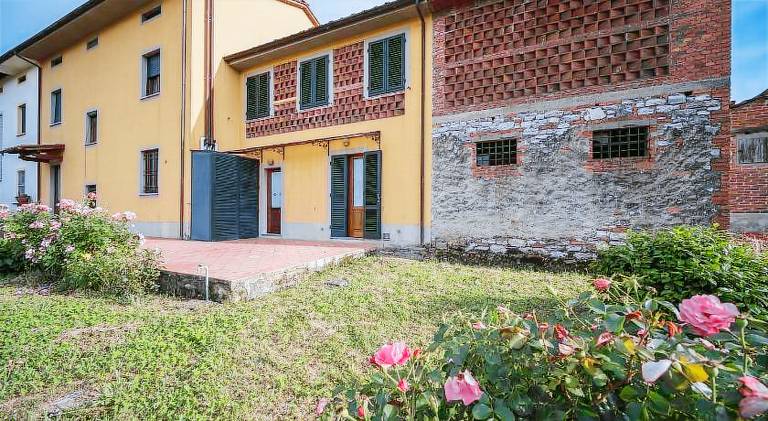 Vacation home with 1 room for 5 persons — photo 4