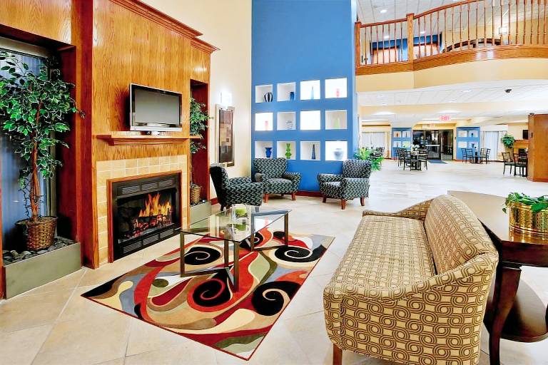 Holiday Inn Express Hotel & Suites Suffolk By IHG — photo 2