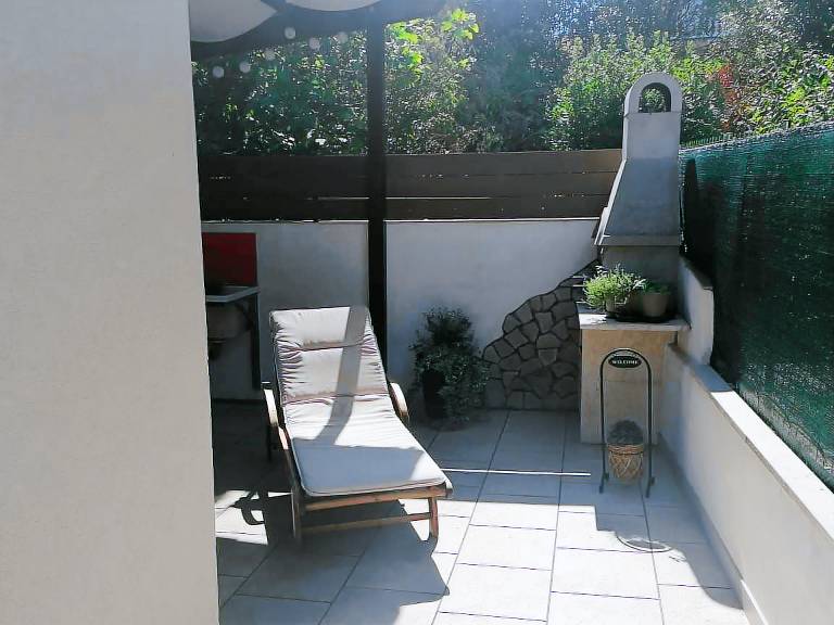 Strandnahes kleines Ferienhaus mit Terrasse — photo 3