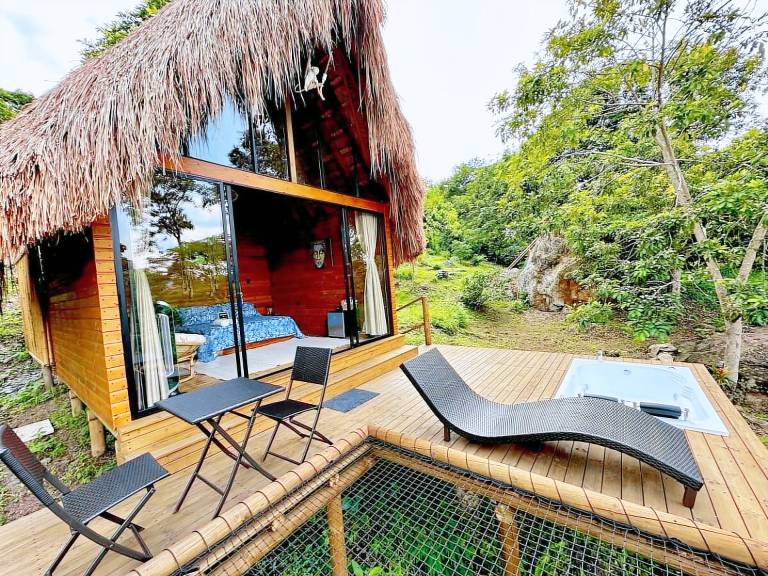 Beautiful cabin surrounded by nature in Bogotá
