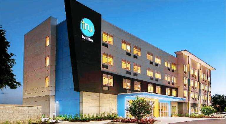 Tru by Hilton Sebring — photo 2