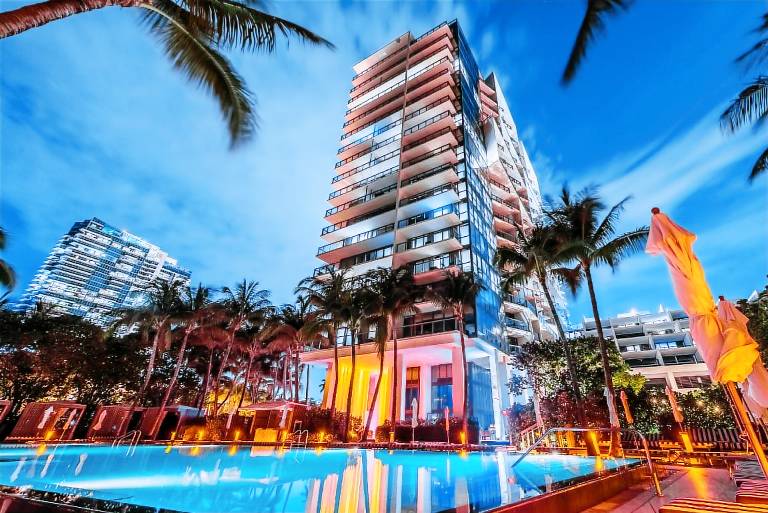 W South Beach — photo 2