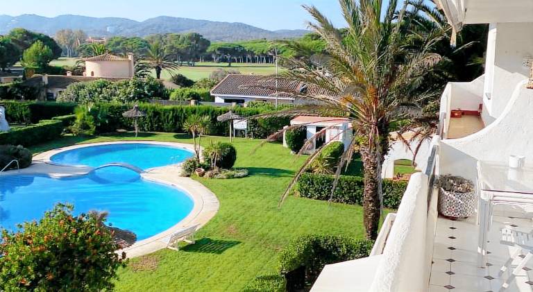 Beautiful apartment with pool | Next to the beach | Dogs allowed in Begur