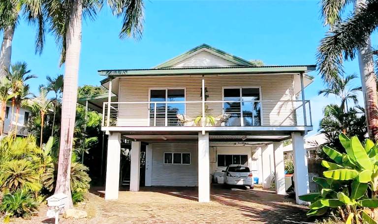 House  Durack