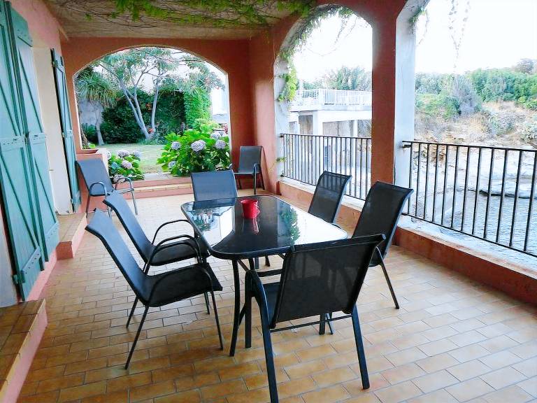 Villa with garden & grill | Sea view — photo 4