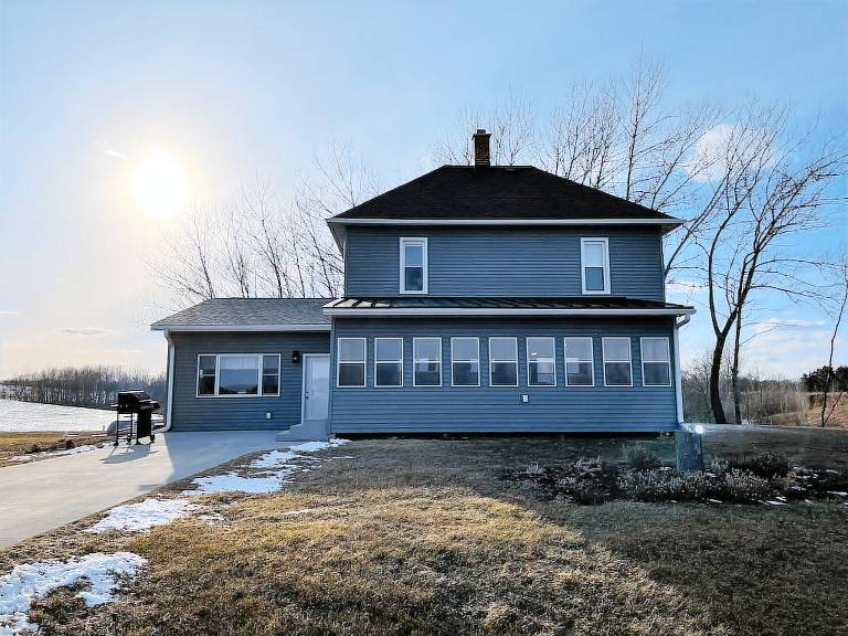 House  Viroqua